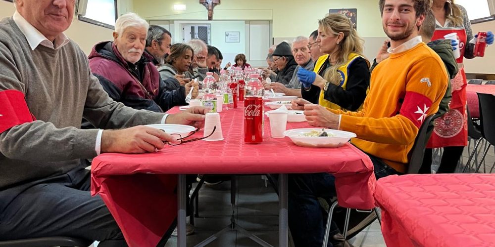 foto cena 21 dicembre parrocchia_1 (1)