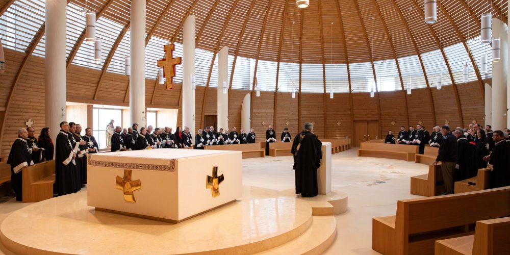 Chiesa intera da altare 2